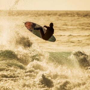 SURFING 1000x1000_0003_SURFING 2